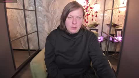 Kelly online show from February 16, 1:27 pm