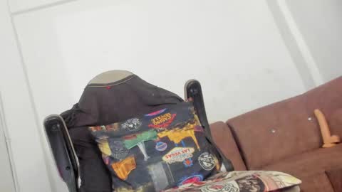 Snapshot of kelsi_steele chatting on March 12, 8:30 am kelsi_steele online show from March 12, 8:30 am