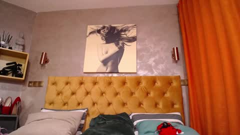 kelsikarterr online show from January 21, 4:54 am