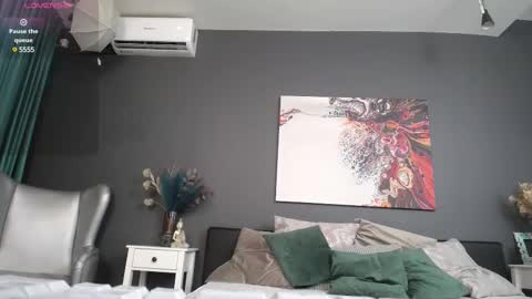 kelsikarterr online show from February 13, 4:54 am