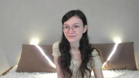 Snapshot of kelsirabenold chatting on April 15, 5:03 am Kelsirabenold online show from April 15, 5:03 am