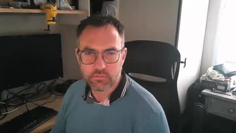 Snapshot of kelvin06133 chatting on February 11, 1:41 pm kelvin06133 online show from February 11, 1:41 pm