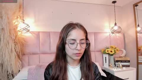 Snapshot of kely_morgan chatting on June 3, 2:33 pm Kely online show from June 3, 2:33 pm
