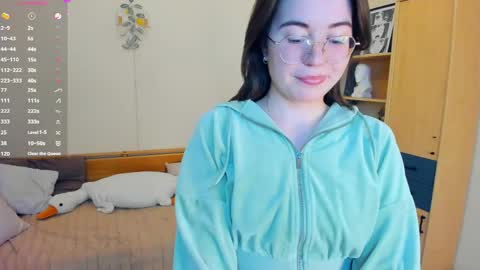 Lina online show from June 7, 12:26 am
