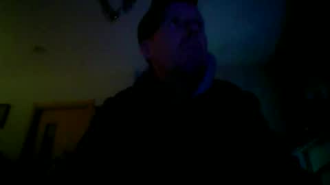 Snapshot of ken348923 chatting on December 21, 4:25 pm ken348923 online show from December 21, 4:25 pm