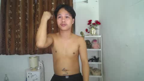 Snapshot of ken8804 chatting on March 17, 9:56 am ken8804 online show from March 17, 9:56 am