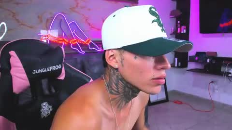 ken_and_bonnie online show from July 25, 2:20 am