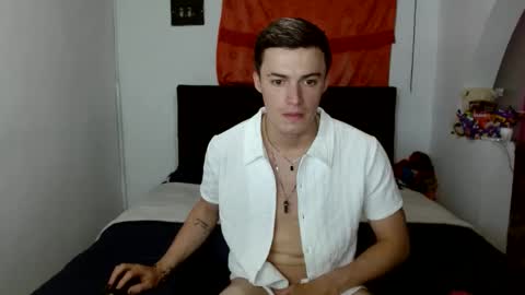 ken_bigcock77 online show from September 23, 12:57 am