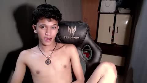 Ken online show from November 14, 5:44 pm