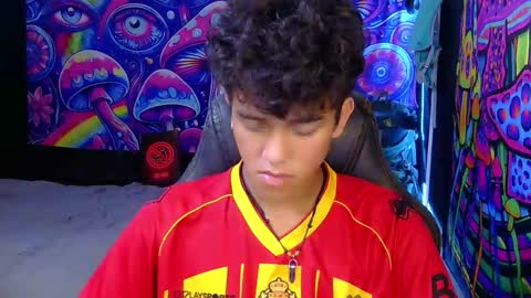 Ken online show from June 1, 2:02 am