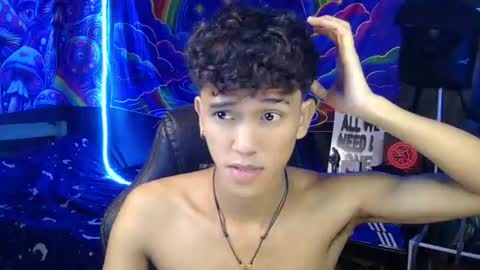 Ken online show from July 10, 9:39 pm
