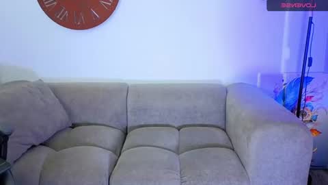 ken_blaker online show from July 29, 6:33 am