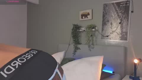 Snapshot of ken_boy_ chatting on September 20, 11:44 am   online show from September 20, 11:44 am