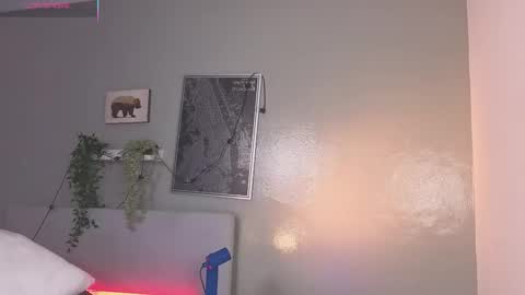 Snapshot of ken_boy_ chatting on September 22, 11:34 am   online show from September 22, 11:34 am