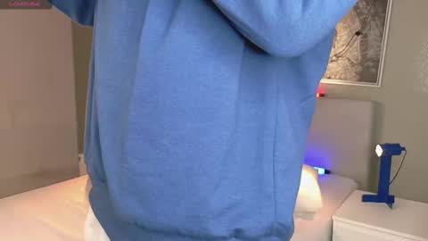 Snapshot of ken_boy_ chatting on September 27, 11:48 am   online show from September 27, 11:48 am