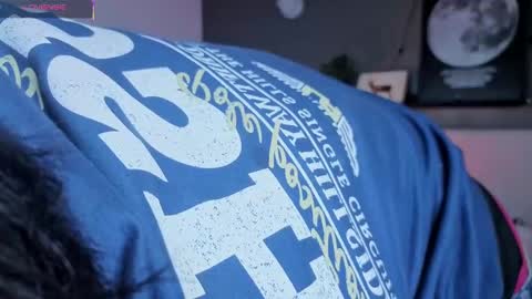 Snapshot of ken_boy_ chatting on October 29, 11:34 am   online show from October 29, 11:34 am