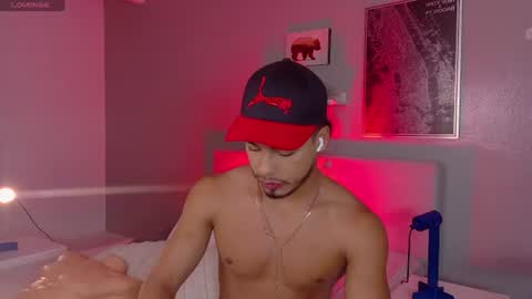   online show from June 12, 10:03 am