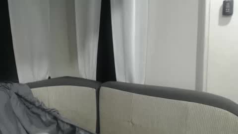 Snapshot of kenadeebearryan chatting on October 11, 12:43 am Kena online show from October 11, 12:43 am