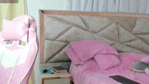 Aleja3 online show from October 23, 10:41 pm