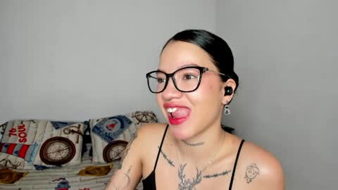 Kendal online show from April 3, 2:37 pm