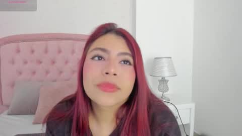 Kendall online show from February 14, 5:04 am