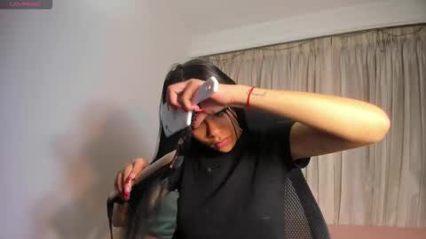 Kendall online show from February 11, 2:33 pm