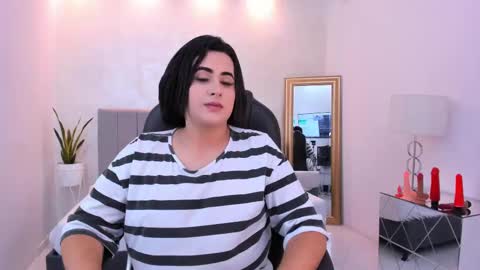 kendall_roous online show from September 17, 7:37 pm