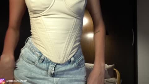 Andrea online show from January 9, 3:47 am