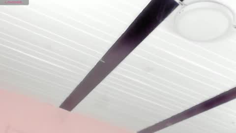 kendallbleer online show from March 4, 11:51 am