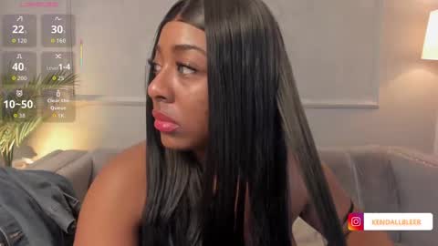 kendallbleer online show from November 15, 11:40 am