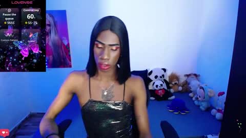 kendallgil online show from October 2, 5:36 am