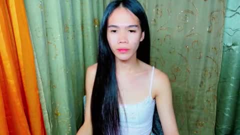 Kendall  online show from November 29, 6:44 pm