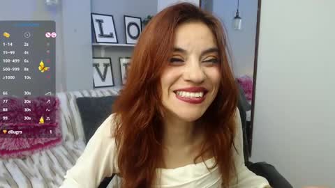 Snapshot of kendallwood_ chatting on April 29, 9:43 pm Kendall online show from April 29, 9:43 pm
