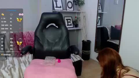 Snapshot of kendallwood_ chatting on May 11, 9:34 pm Kendall online show from May 11, 9:34 pm