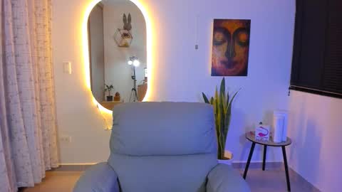 kendel_dimitri online show from March 17, 12:48 am