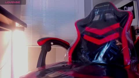 Kender online show from February 13, 3:56 pm