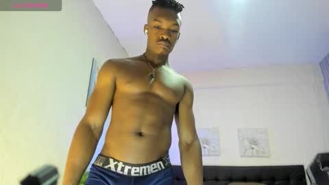 Kender online show from October 3, 8:17 pm