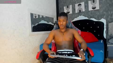 Kender online show from October 28, 8:33 pm