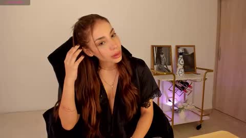 kendra  Benz online show from December 21, 9:22 pm