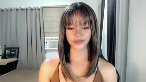 kendra_lunaxx online show from March 5, 10:39 pm