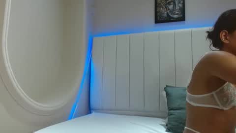 kendra_lux1 online show from November 3, 1:12 pm