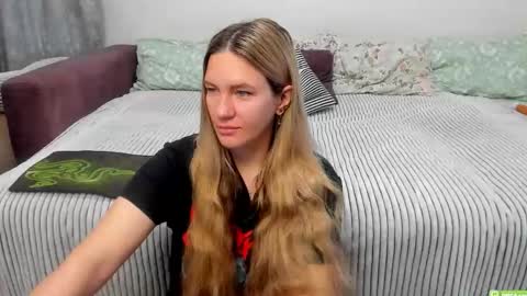 Kendra online show from October 10, 1:26 am