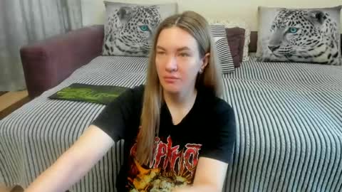 Kendra online show from June 15, 11:40 pm