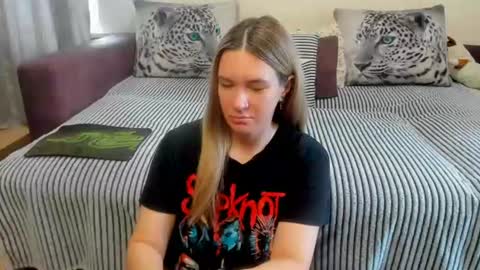 Kendra online show from June 26, 12:15 am