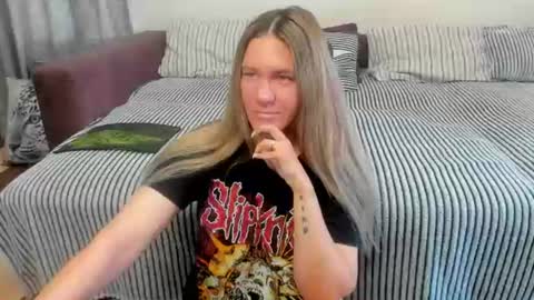 Kendra online show from July 20, 11:40 pm