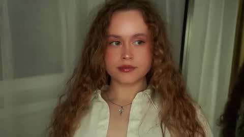 Kira online show from September 28, 6:13 pm