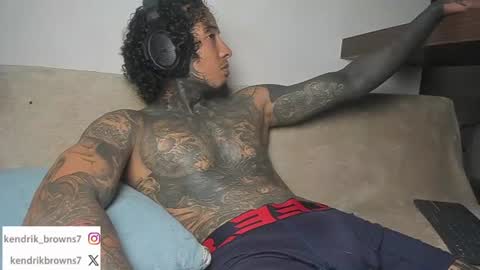 kendrick brown online show from August 6, 10:33 pm