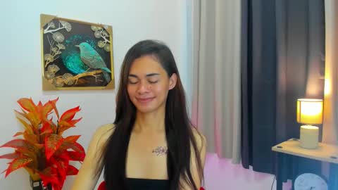 Snapshot of kendymuse chatting on April 10, 12:43 pm kendy online show from April 10, 12:43 pm