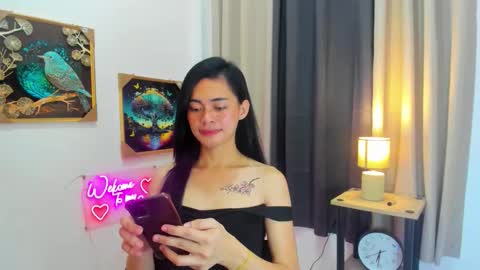 Snapshot of kendymuse chatting on April 22, 3:42 am kendy online show from April 22, 3:42 am