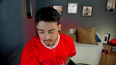 keneth_collins online show from May 20, 1:17 pm